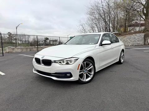 2017 BMW 3 Series 330i xDrive Sedan