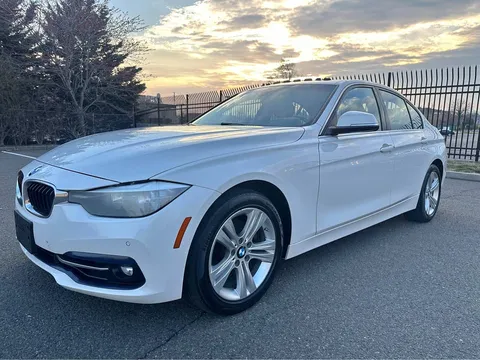 2017 BMW 3 Series 330i xDrive Sedan