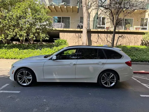 2017 BMW 3 Series 330i xDrive Sport Wagon