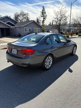 2017 BMW 320i