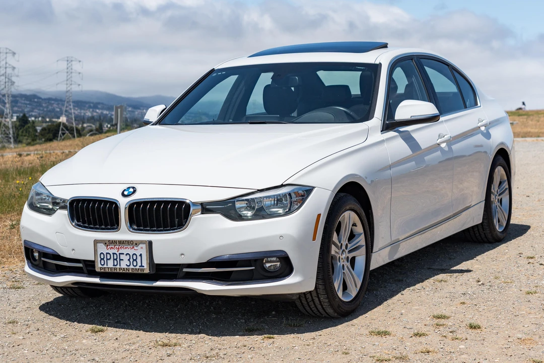 2017 BMW F30 3 Series Sedan - Image 6 of 31