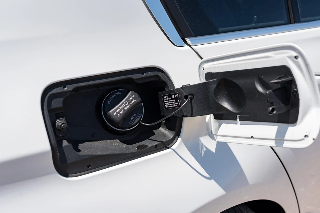 2017 BMW F30 3 Series Sedan - Image 18 of 31