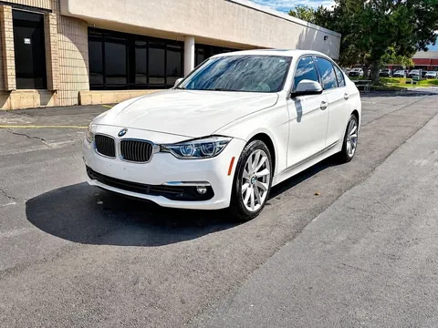 2017 BMW 330i xDrive Sedan