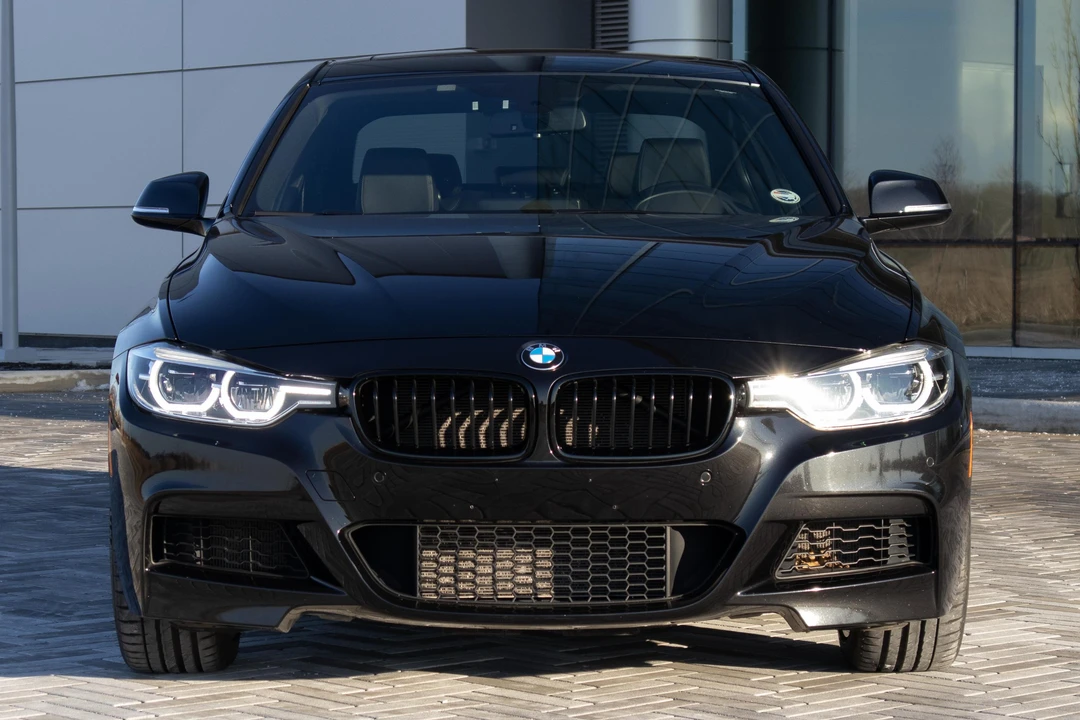 2017 BMW F30 3 Series Sedan - Image 2 of 31