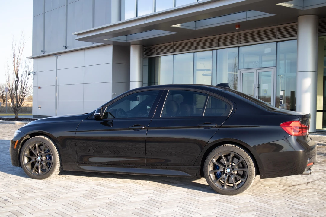 2017 BMW F30 3 Series Sedan - Image 19 of 31