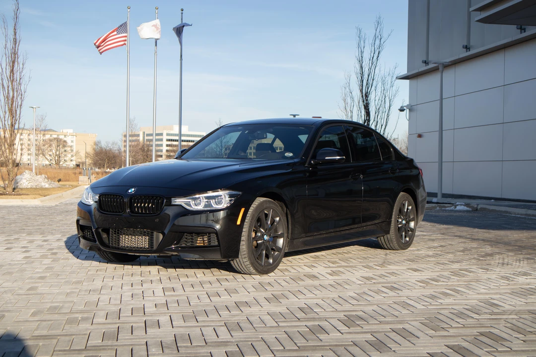 2017 BMW F30 3 Series Sedan - Image 9 of 31