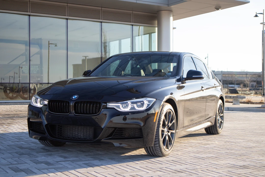 2017 BMW F30 3 Series Sedan - Image 8 of 31