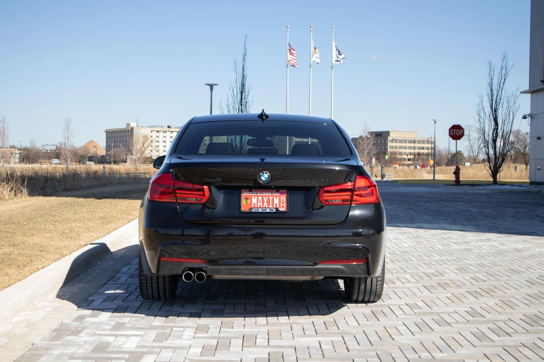 2017 BMW F30 3 Series Sedan - Image 28 of 31