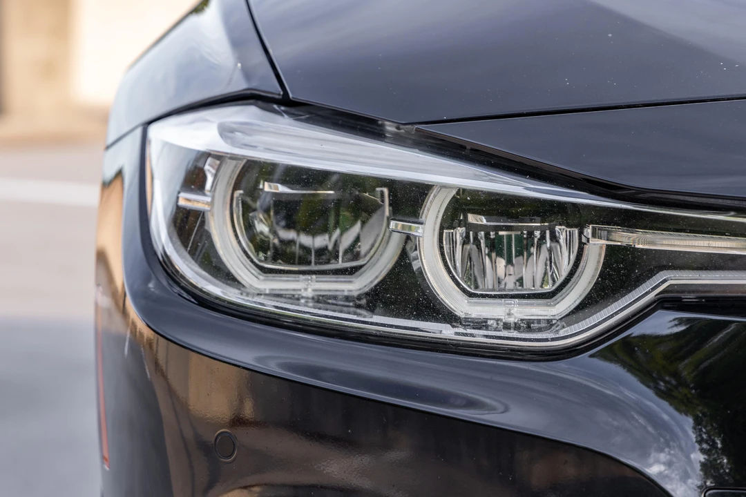 2017 BMW F31 3 Series Touring - Image 10 of 31