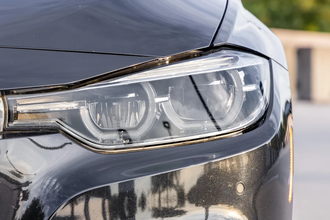 2017 BMW F31 3 Series Touring - Image 14 of 31