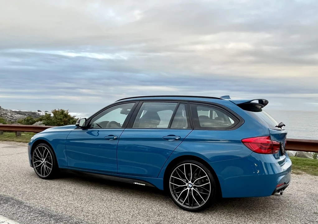 2017 BMW F31 3 Series Touring - Image 12 of 31