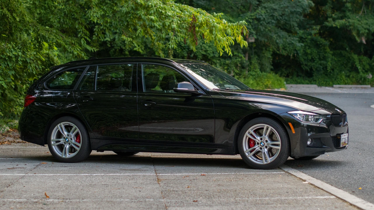 2017 BMW F31 3 Series Touring - Image 7 of 31