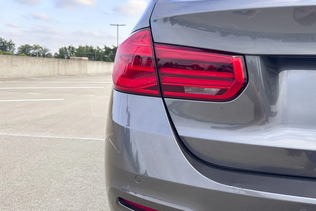2017 BMW F31 3 Series Touring - Image 25 of 31
