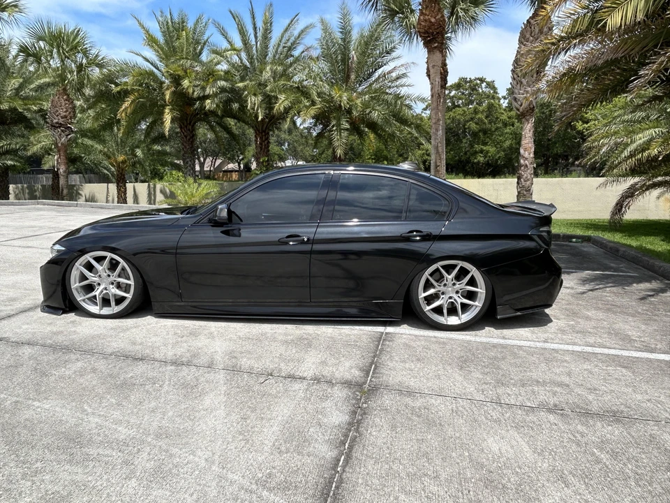 2017 BMW F30 335i & 340i Sedan - Image 9 of 31