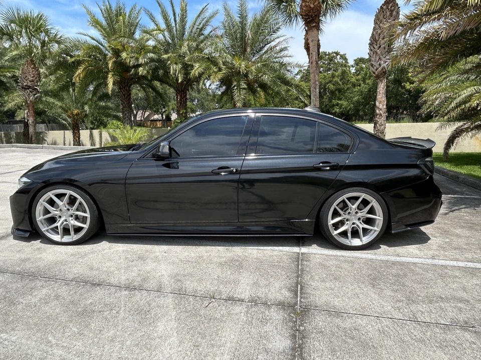 2017 BMW F30 335i & 340i Sedan - Image 8 of 31