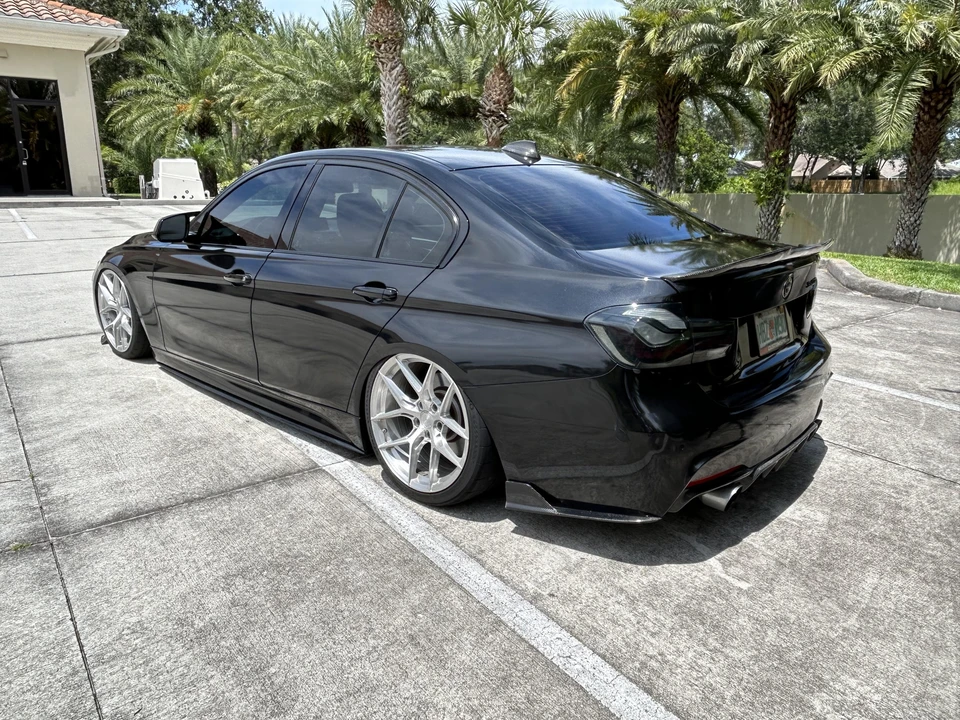 2017 BMW F30 335i & 340i Sedan - Image 10 of 31