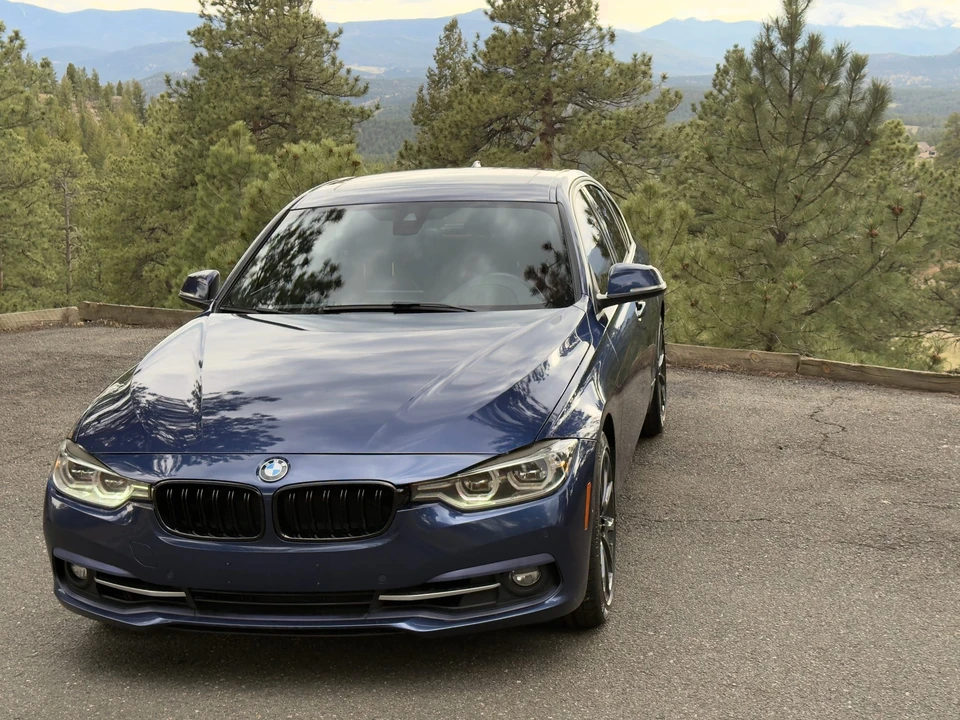 2017 BMW F30 335i & 340i Sedan - Image 2 of 31