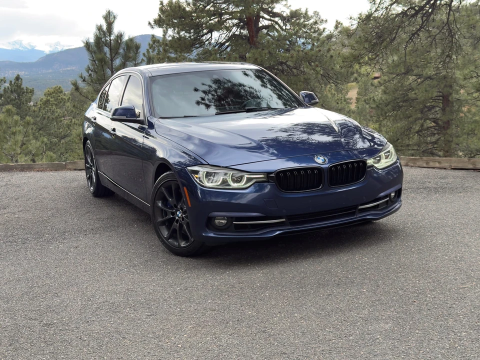 2017 BMW F30 335i & 340i Sedan - Image 9 of 31