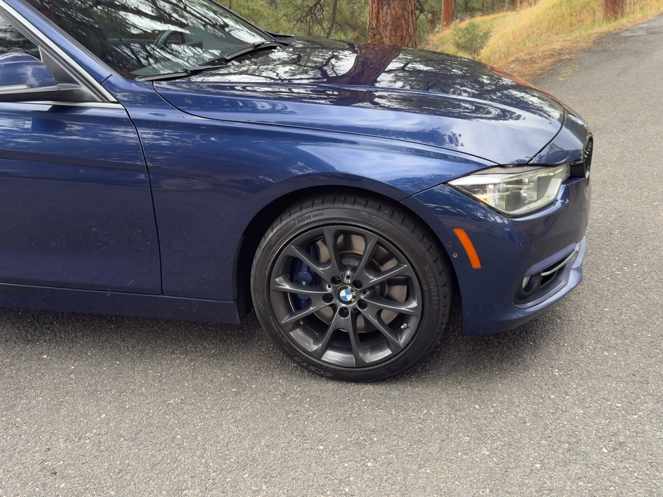 2017 BMW F30 335i & 340i Sedan - Image 23 of 31