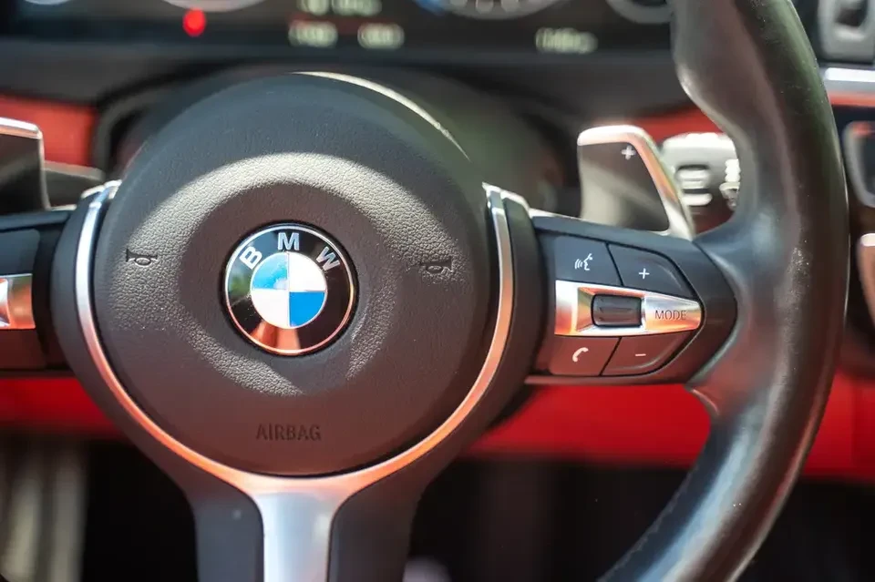 2017 BMW 4 Series - Image 18 of 19