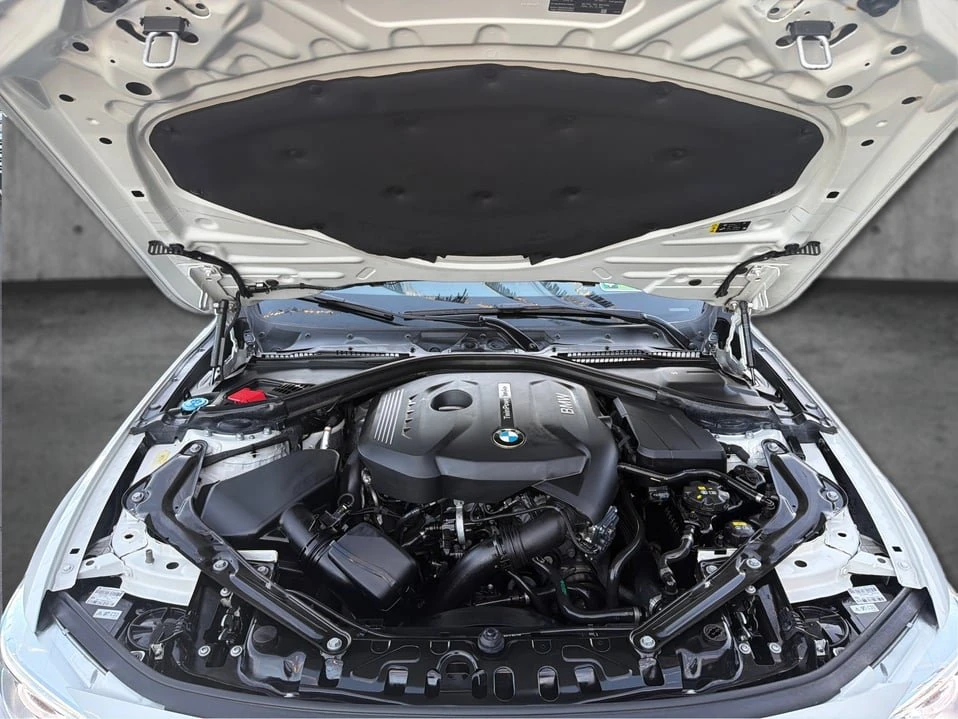 2017 BMW 4 Series - Image 11 of 20