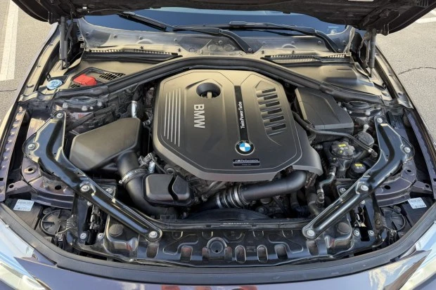 2017 BMW F33 435i & 440i Convertible - Image 6 of 6