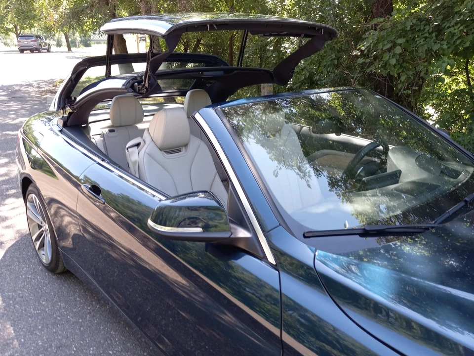 2017 BMW F33 435i & 440i Convertible - Image 21 of 31