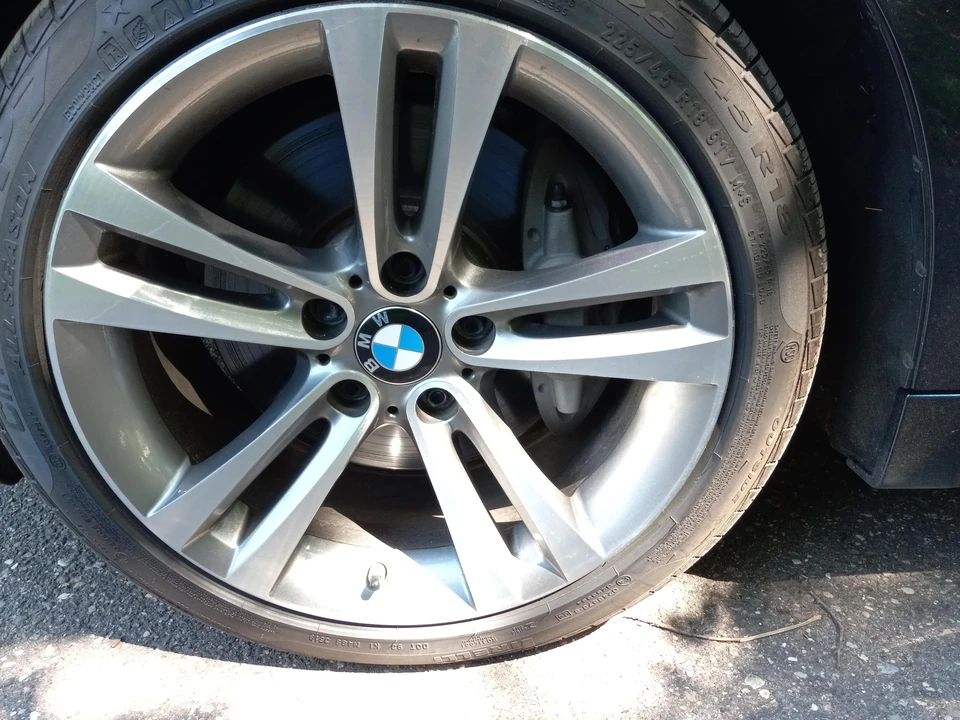 2017 BMW F33 435i & 440i Convertible - Image 24 of 31