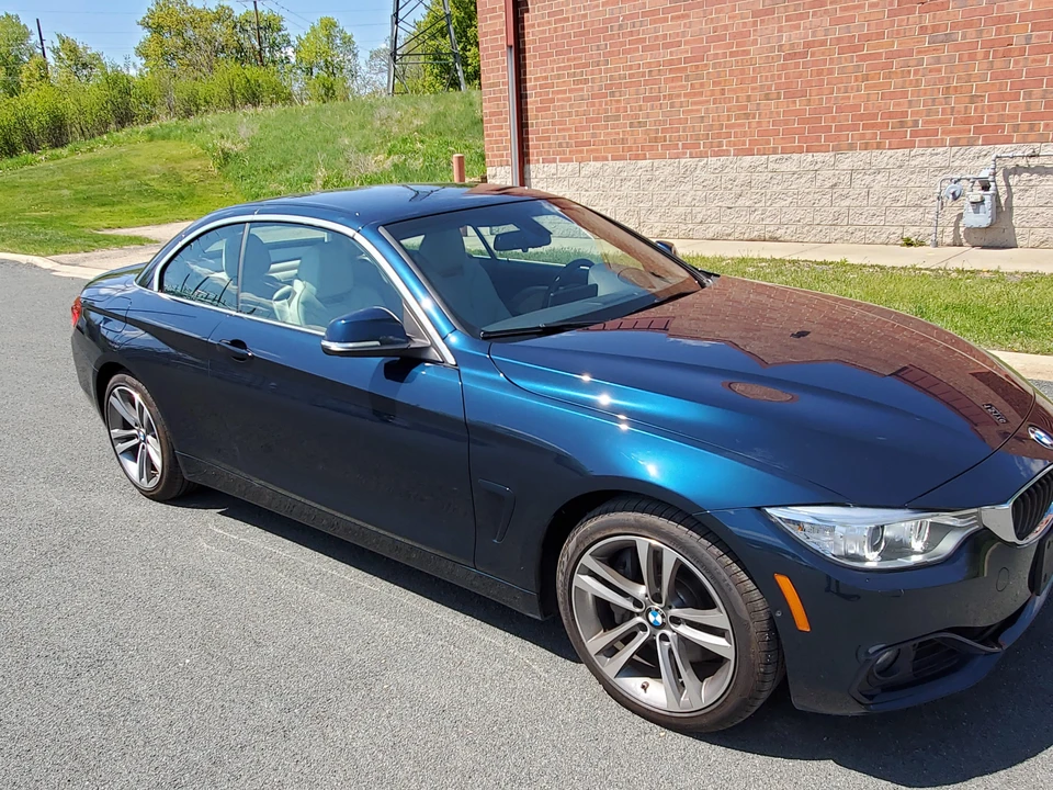 2017 BMW F33 435i & 440i Convertible - Image 16 of 31