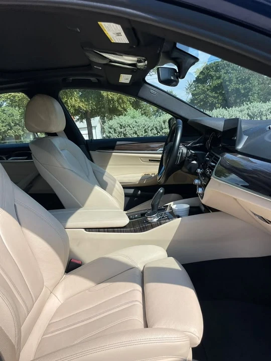 2017 BMW 5 Series - Image 3 of 10
