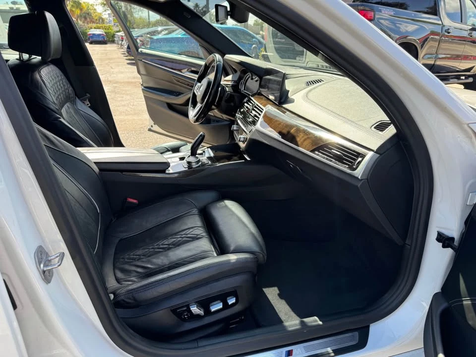 2017 BMW 5 Series - Image 10 of 13