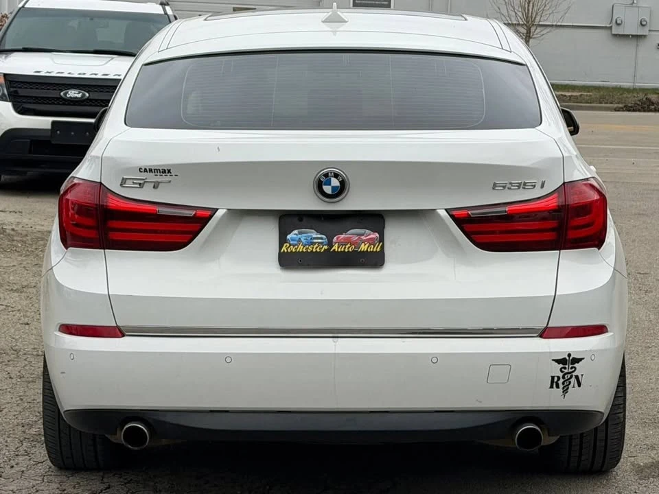 2017 BMW 5 Series - Image 4 of 17