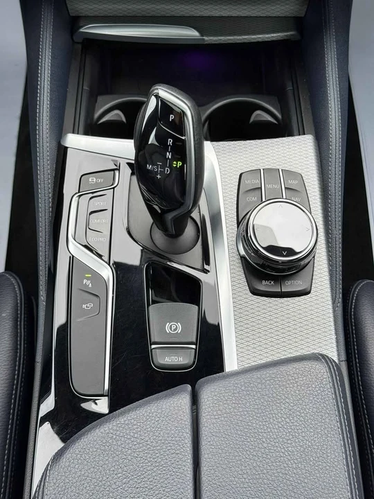 2017 BMW 5 Series - Image 12 of 20