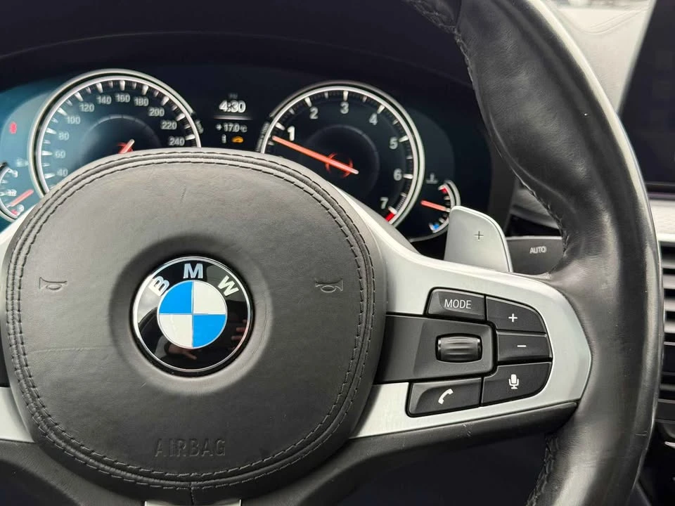 2017 BMW 5 Series - Image 17 of 20
