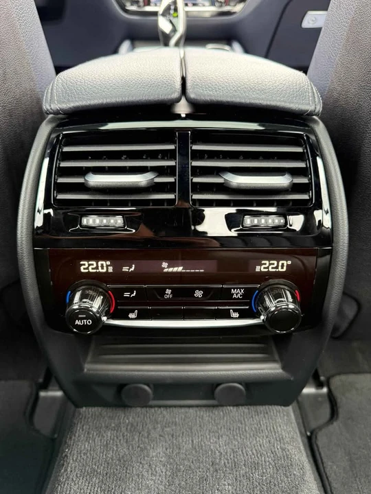 2017 BMW 5 Series - Image 8 of 20