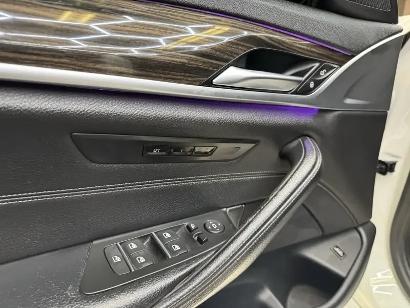 2017 BMW G30 5 Series Sedan - Image 17 of 20