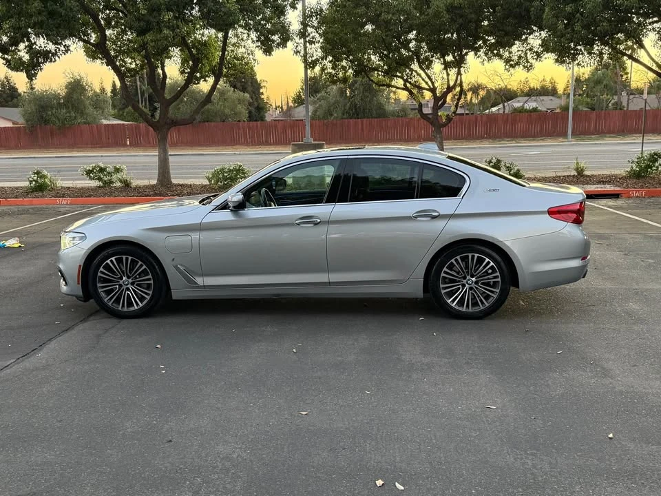 2017 BMW G30 5 Series Sedan - Image 2 of 20