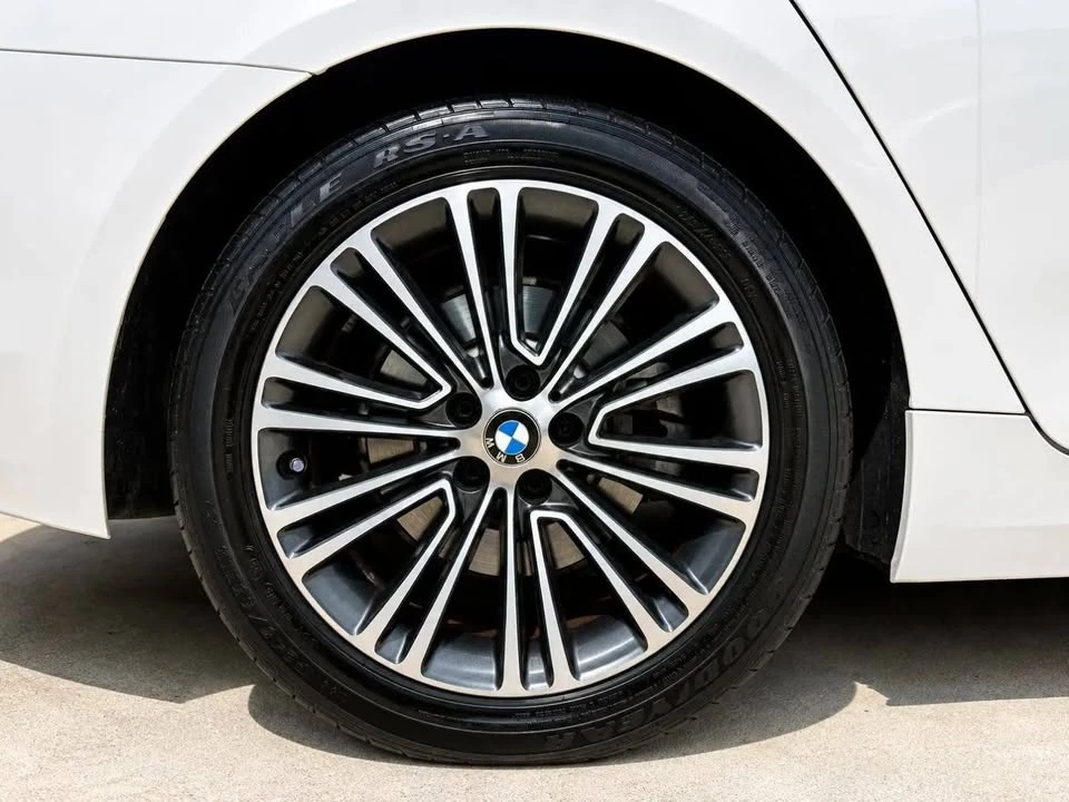 2017 BMW G30 5 Series Sedan - Image 11 of 20