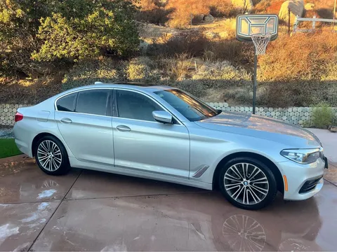 2017 BMW 5 Series 530i Sedan 4D