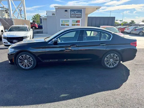 2017 BMW 5 Series 530i Sedan 4D