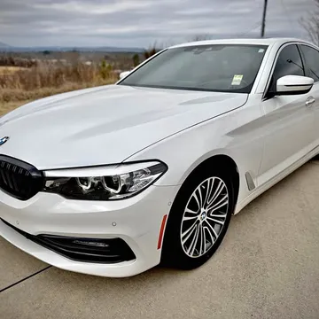 2017 BMW 5 Series 530i