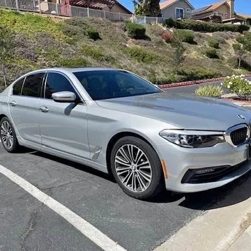 2017 BMW 5 Series 530i Sedan