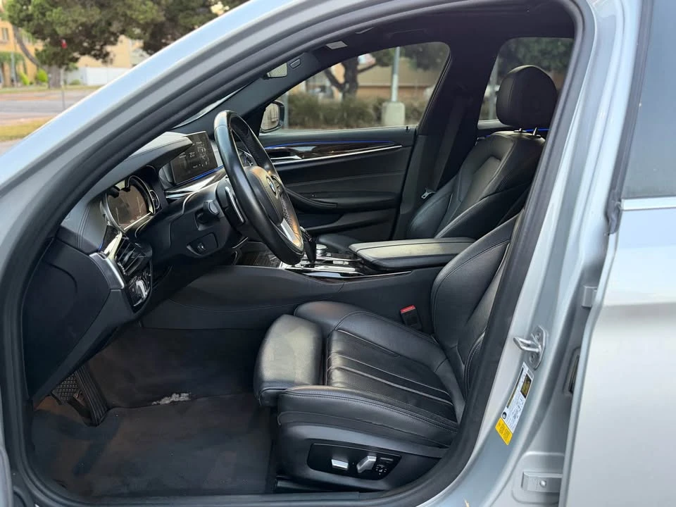 2017 BMW G30 5 Series Sedan - Image 8 of 17