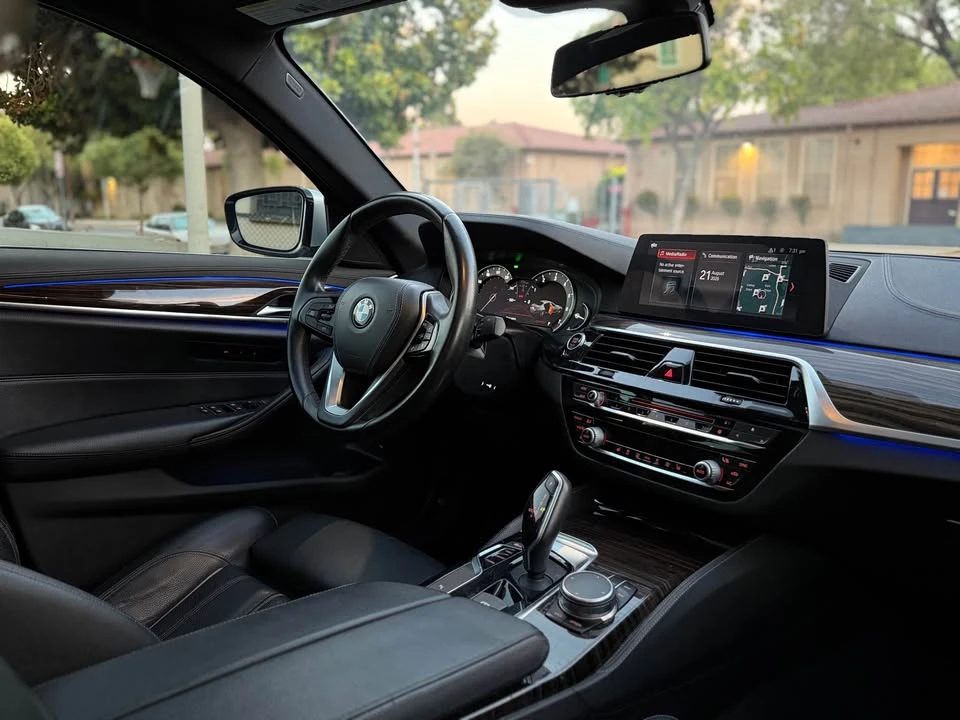 2017 BMW G30 5 Series Sedan - Image 11 of 17