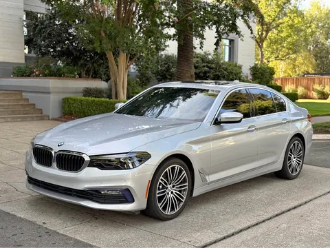 2017 BMW 5 Series 530i Sedan 4D