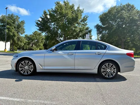2017 BMW 5 Series 530i Sedan 4D