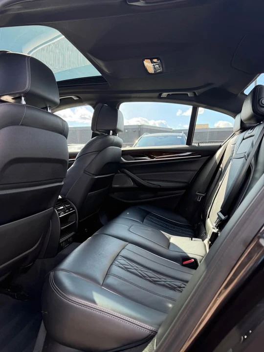 2017 BMW G30 5 Series Sedan - Image 7 of 8