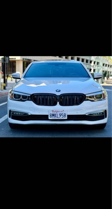 2017 BMW 5 Series - Image 2 of 10