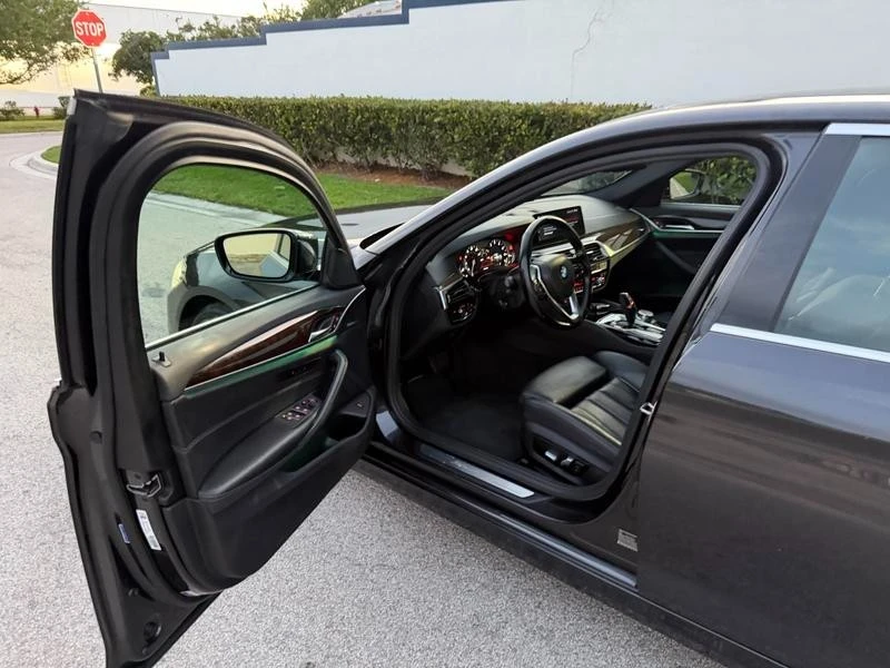 2017 BMW G30 5 Series Sedan - Image 14 of 21