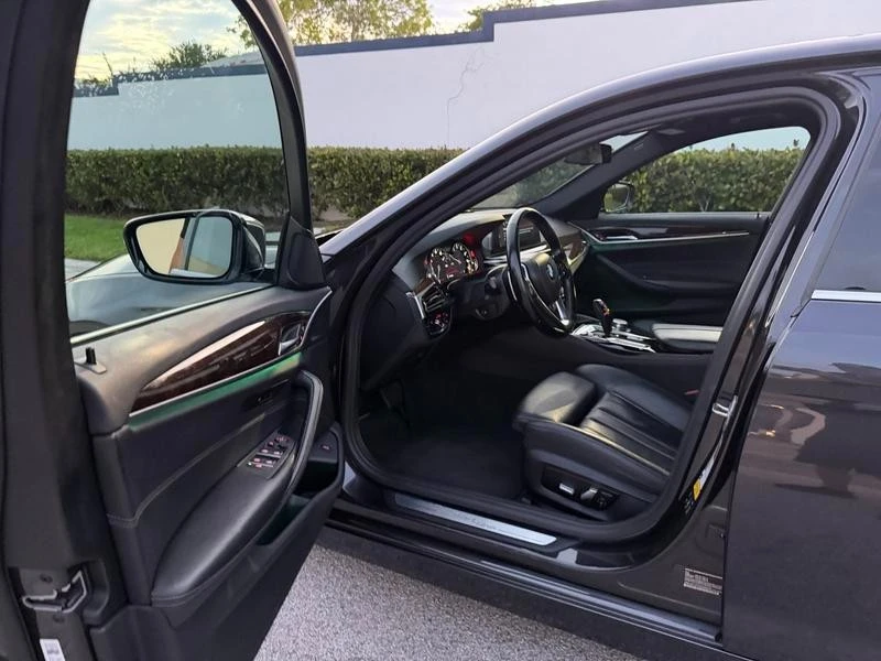 2017 BMW G30 5 Series Sedan - Image 15 of 21
